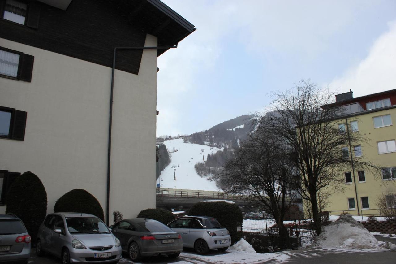Gemuetliches 4Er Apartment In Skilift-Naehe Zell am See Buitenkant foto
